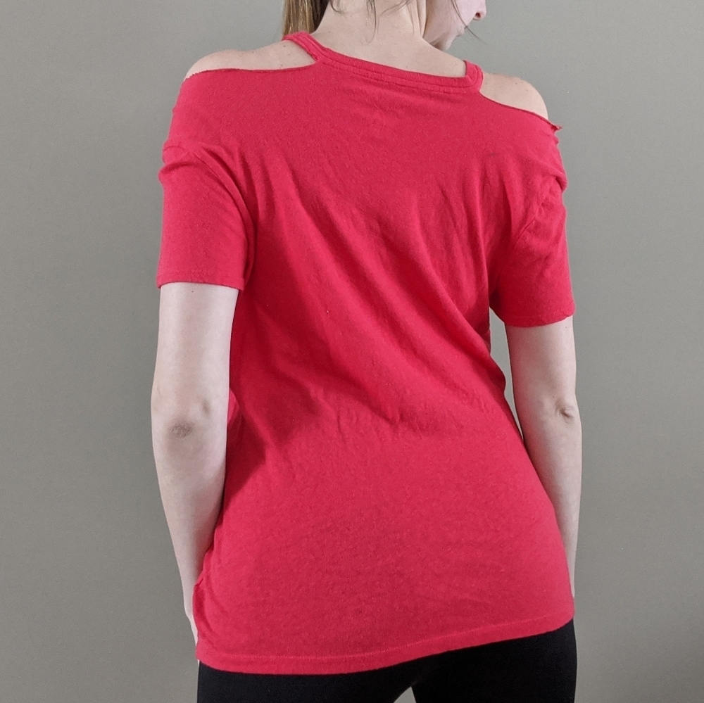 Universal Thread Meriwether Crew cut neckline - Picture 2 of 7